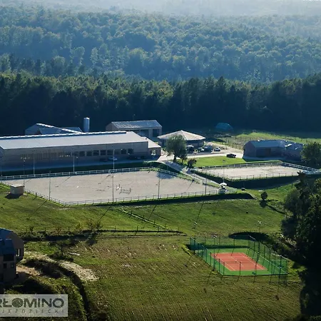 Jks Apartment Barlomino