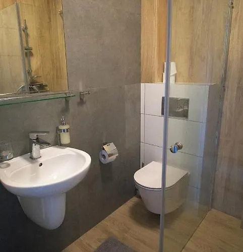 Jks Apartamento Barłomino